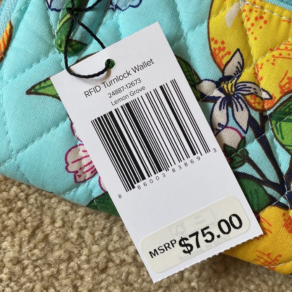 Vera Bradley RFID TURNLOCK WALLET LEMON 🍋 GROVE NWT BLUE GREEN YELLOW - Picture 5 of 7